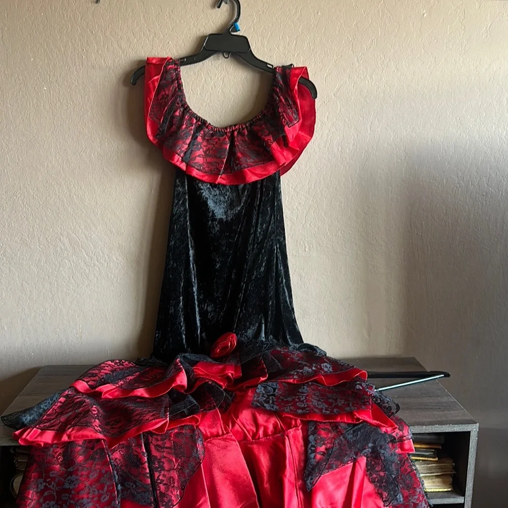 Chic Black and Red Ruffle Long Sleeve Dress - Picture 5 of 8